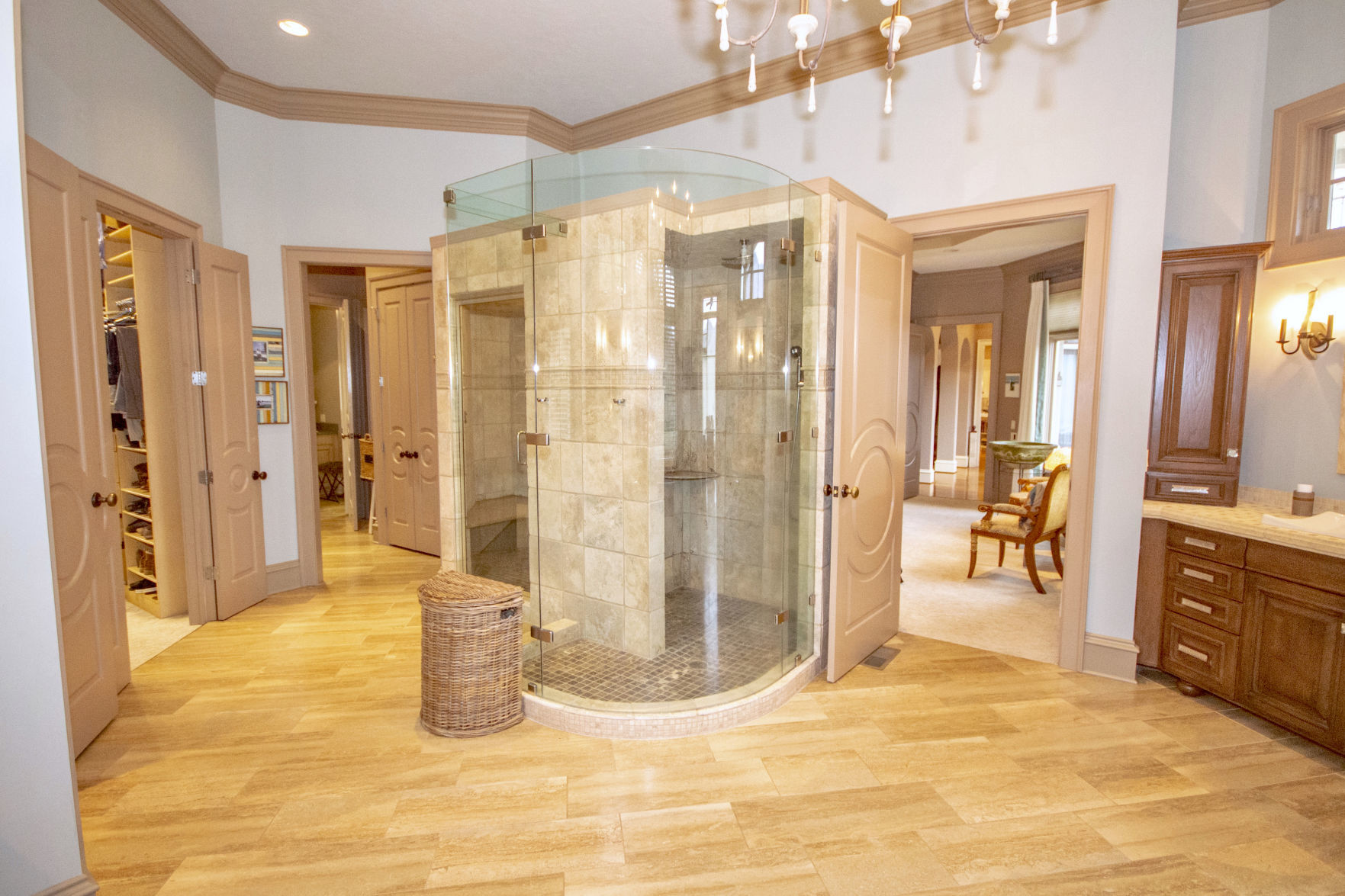 Inside Frank Beamer's $2.2M house, now on the market.
